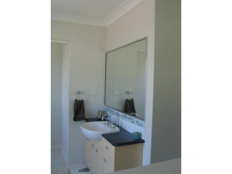 13 Urarii Crescent, Shoal Point QLD 4750