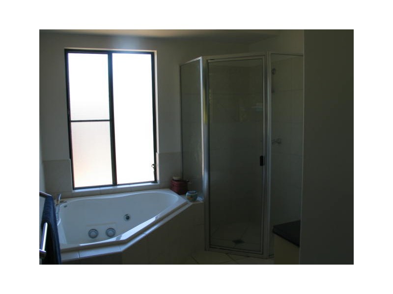 13 Urarii Crescent, Shoal Point QLD 4750