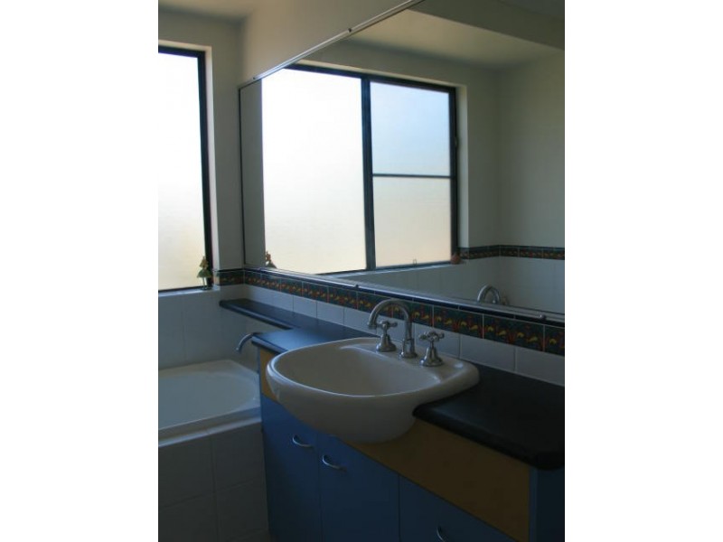 13 Urarii Crescent, Shoal Point QLD 4750