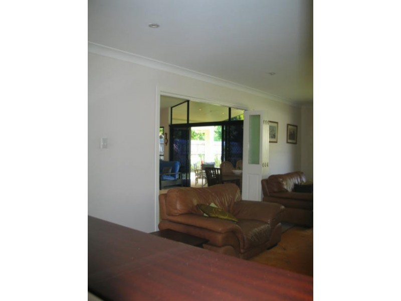 13 Urarii Crescent, Shoal Point QLD 4750