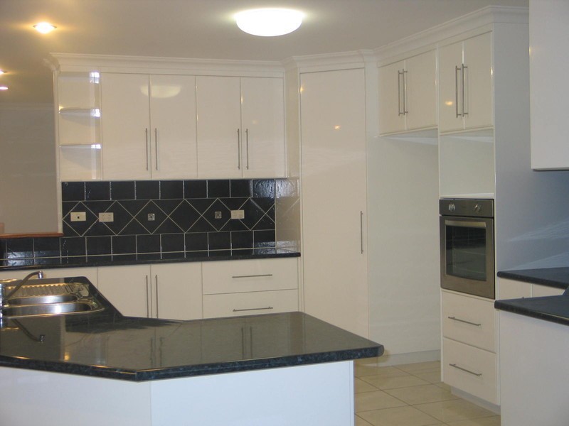 91 VICTOR AVENUE, Mackay QLD 4740