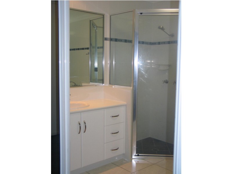 91 VICTOR AVENUE, Mackay QLD 4740