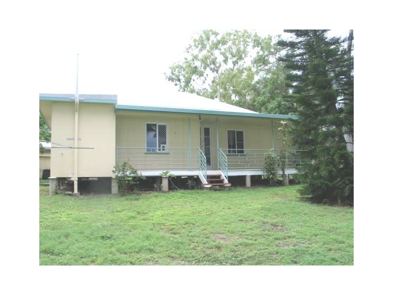 14 OCEAN AVENUE, Slade Point QLD 4740