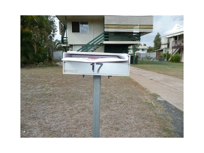 17 SCOTT, Dysart QLD 4745