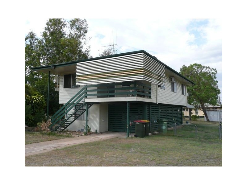 17 SCOTT, Dysart QLD 4745