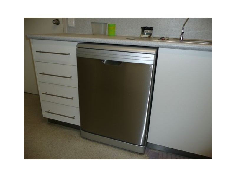 17 SCOTT, Dysart QLD 4745