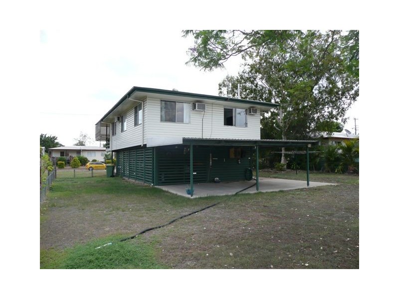 17 SCOTT, Dysart QLD 4745