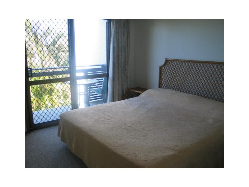 3/9  Homestead Bay, Shoal Point QLD 4750