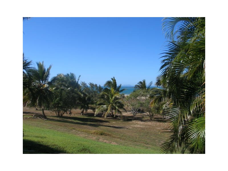 3/9  Homestead Bay, Shoal Point QLD 4750