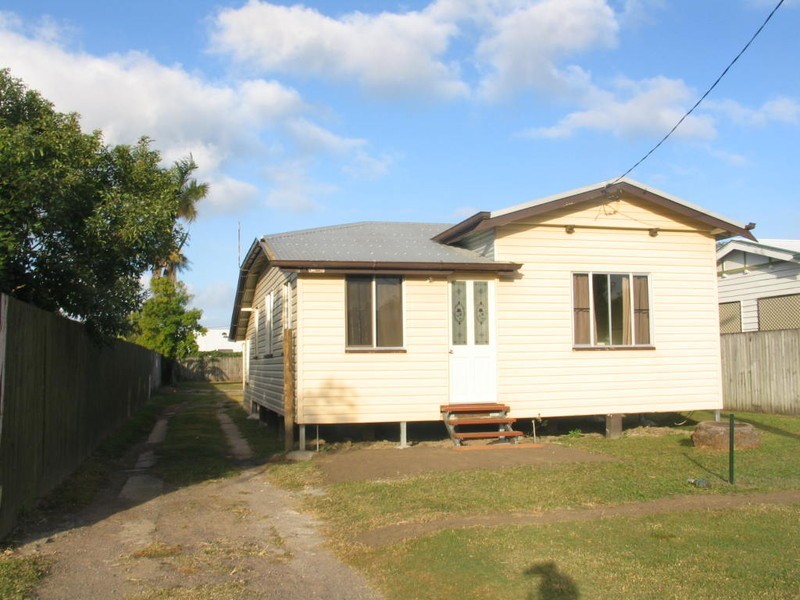 10 Thornber Street, North Mackay QLD 4740