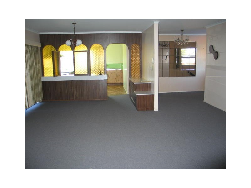 40 Binnington Esplanade, East Mackay QLD 4740