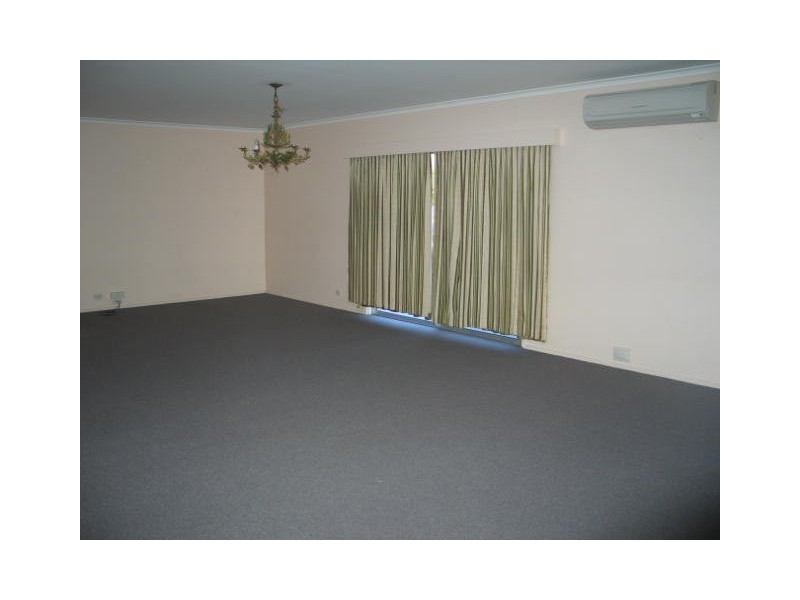 40 Binnington Esplanade, East Mackay QLD 4740