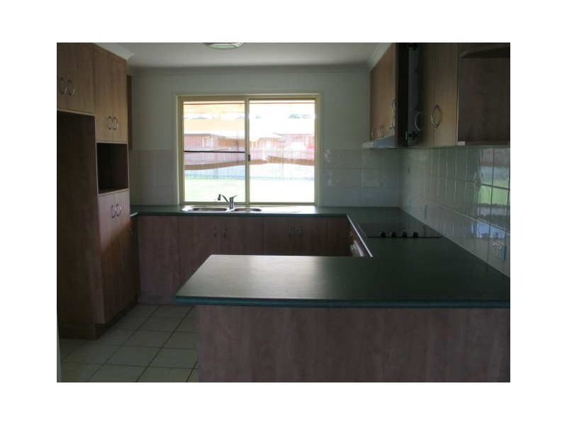 41 Barber Drive, Eimeo QLD 4740