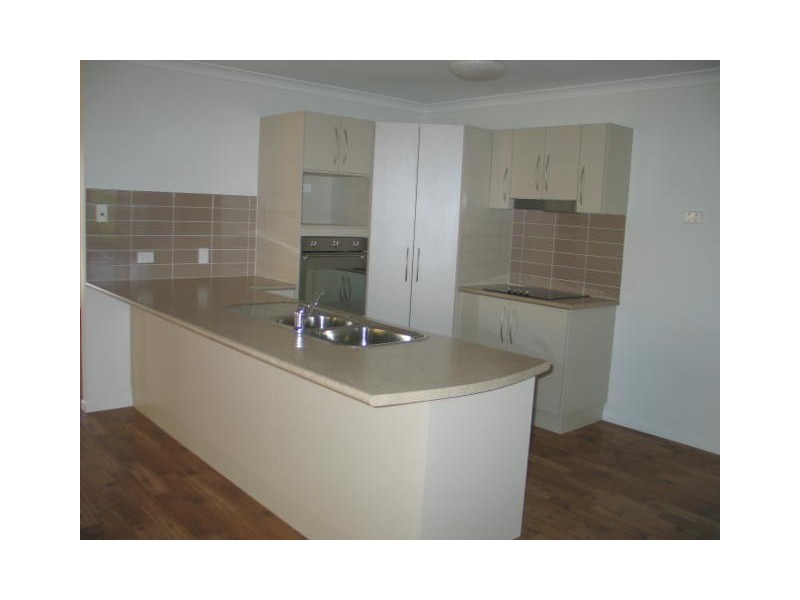 6 Grange Court, Eimeo QLD 4740