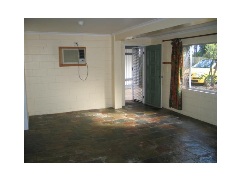 15 Cook Crescent, Bucasia QLD 4750