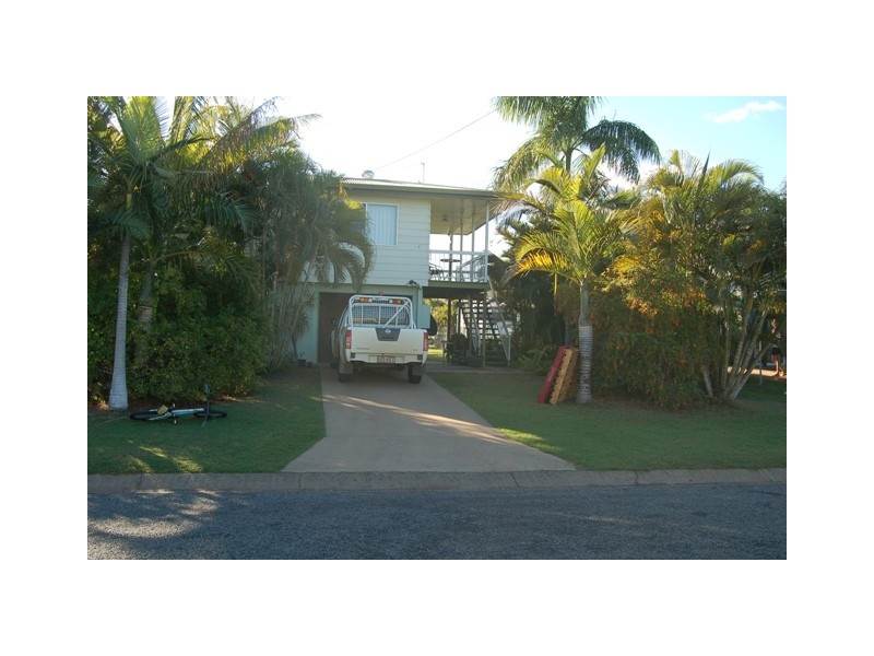 1  NEWBERRY COURT, Dysart QLD 4745