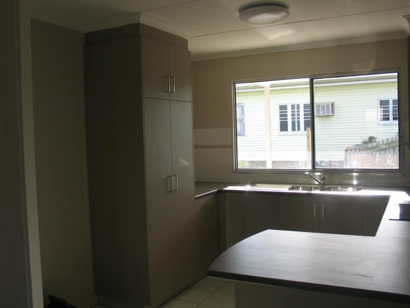 11 Creek Street, North Mackay QLD 4740