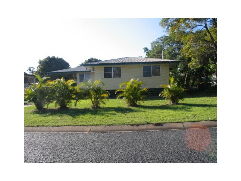 3 FRASER COURT, Dysart QLD 4745