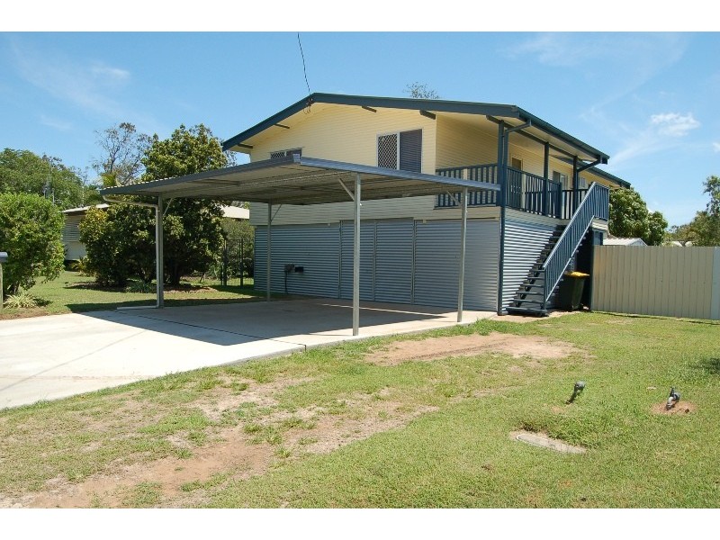 5 MIDDLE CRESCENT, Dysart QLD 4745