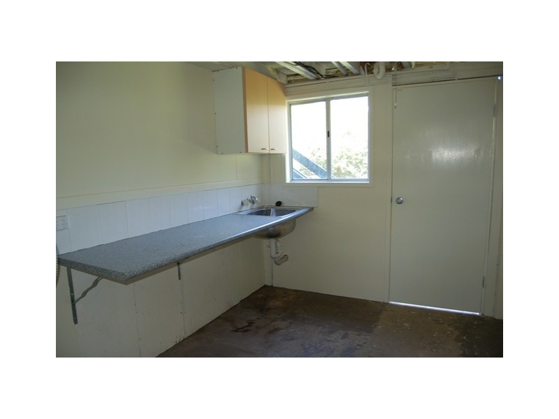 5 MIDDLE CRESCENT, Dysart QLD 4745