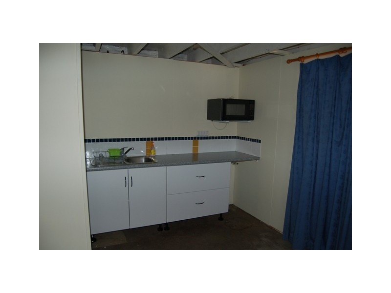 5 MIDDLE CRESCENT, Dysart QLD 4745