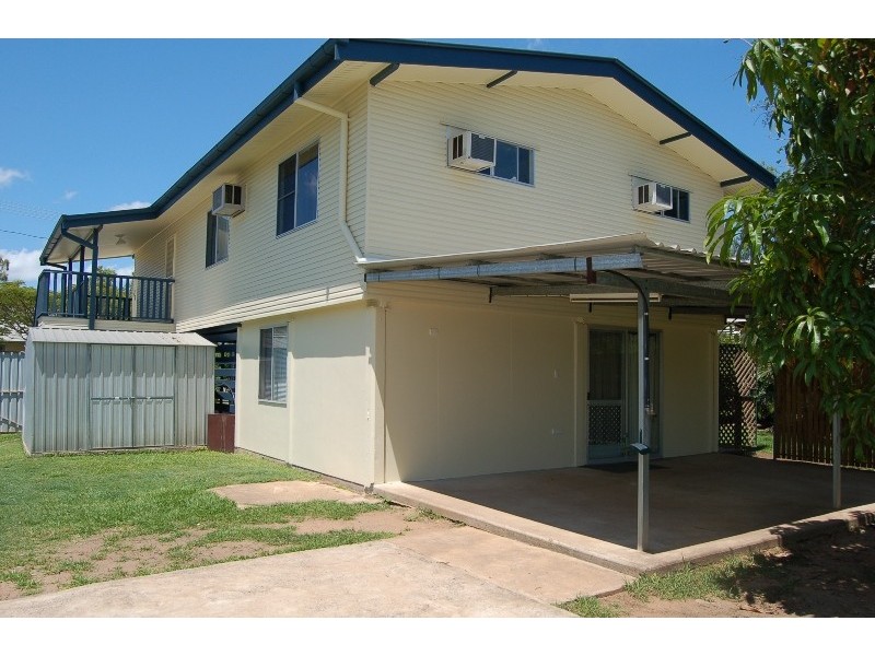 5 MIDDLE CRESCENT, Dysart QLD 4745