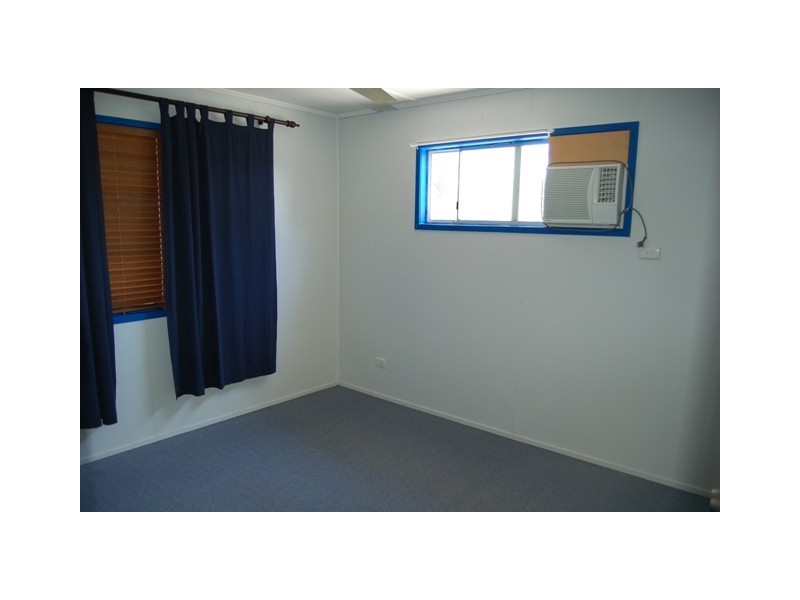 5 MIDDLE CRESCENT, Dysart QLD 4745