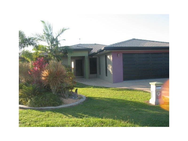 23 Robinson Avenue, Walkerston QLD 4751