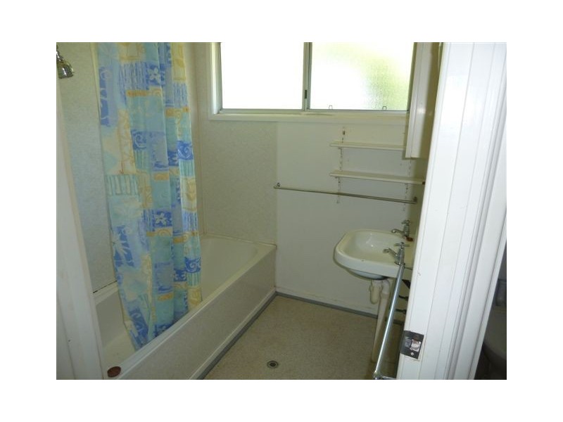 65 WINTERER CRESCENT, Dysart QLD 4745