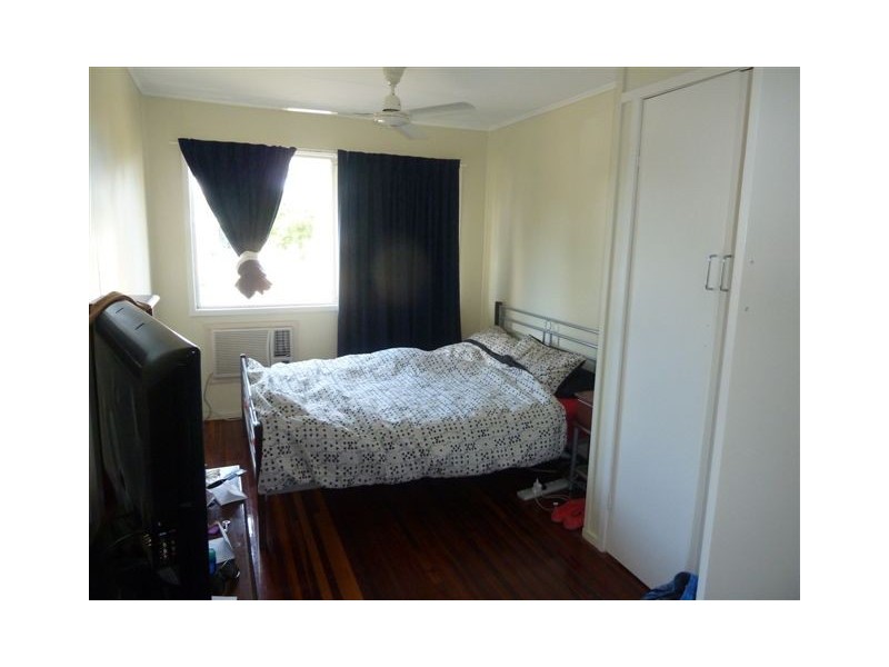 2 CRAWFORD STREET, Dysart QLD 4745