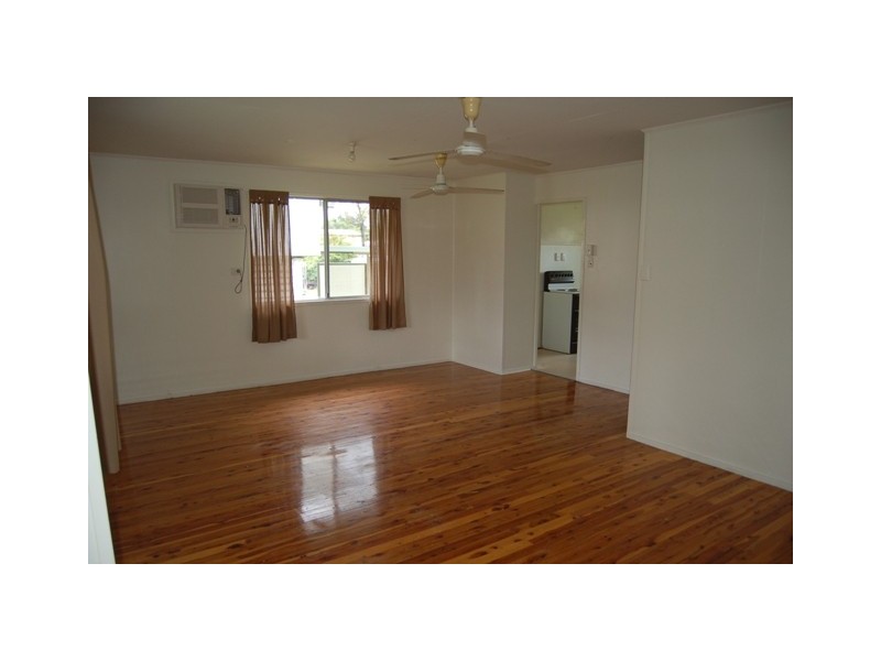 37 HANNAH CRESCENT, Dysart QLD 4745