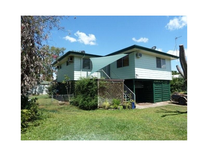 19 BROCK CRESCENT, Dysart QLD 4745