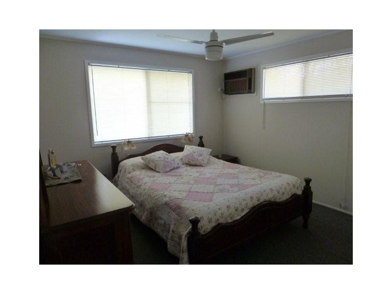 19 BROCK CRESCENT, Dysart QLD 4745