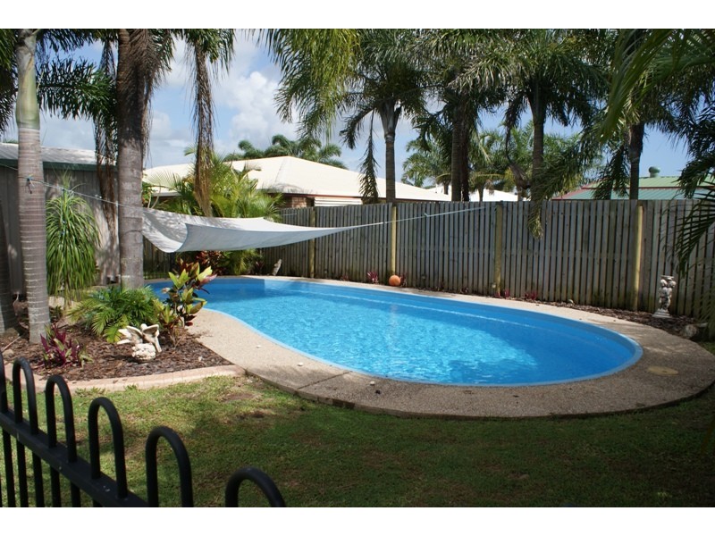 30 Kirkconnell Street, Beaconsfield QLD 4740