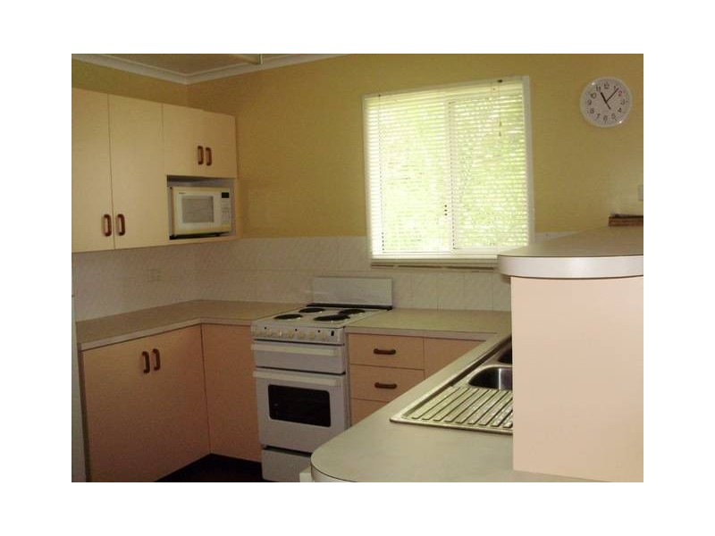 Unit 38/26 Bourke Street, (FULLY FURNISHED), Blacks Beach QLD 4740