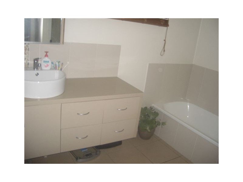 18 SINGLETON STREET, Dysart QLD 4745