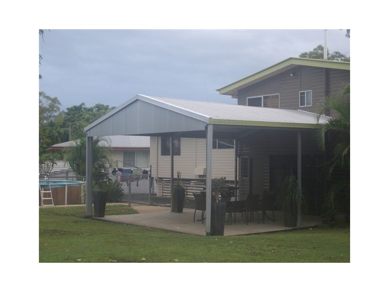 18 SINGLETON STREET, Dysart QLD 4745