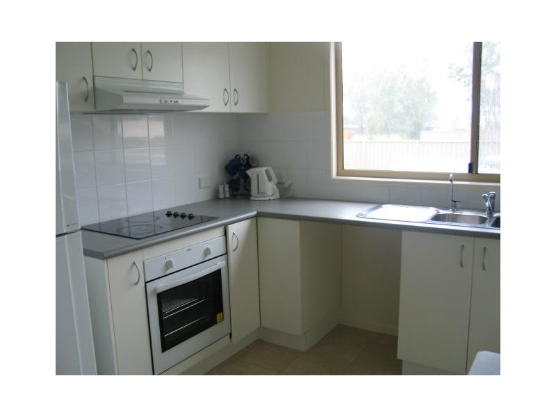 1/28 Oxford Street, Nebo QLD 4742