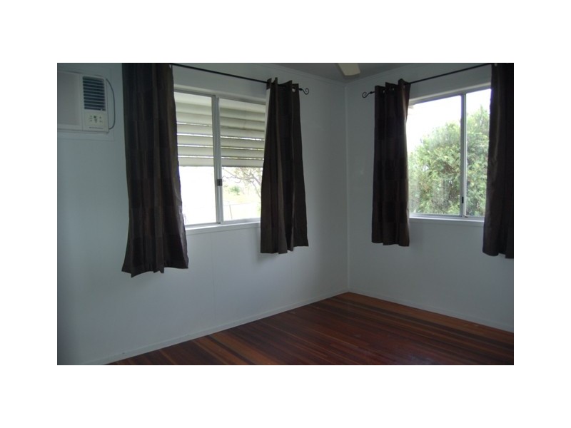 21 EDGERLEY STREET, Dysart QLD 4745