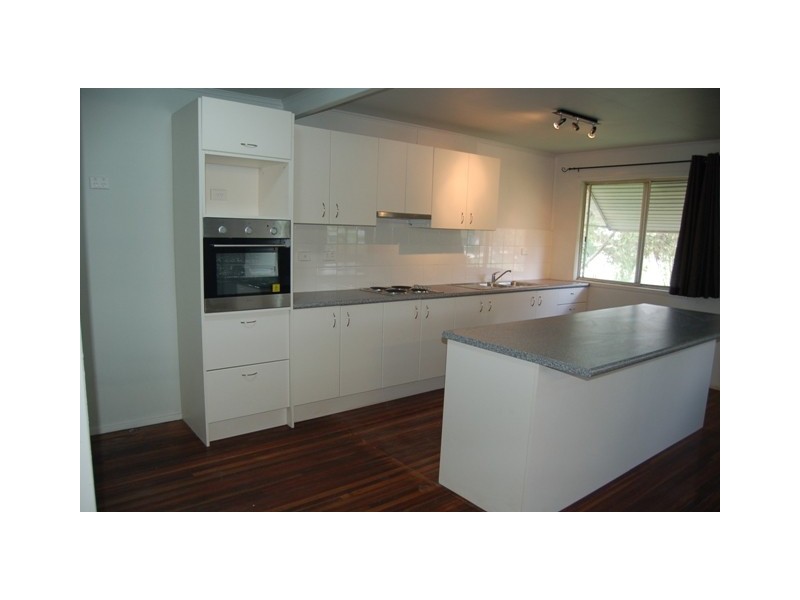 21 EDGERLEY STREET, Dysart QLD 4745