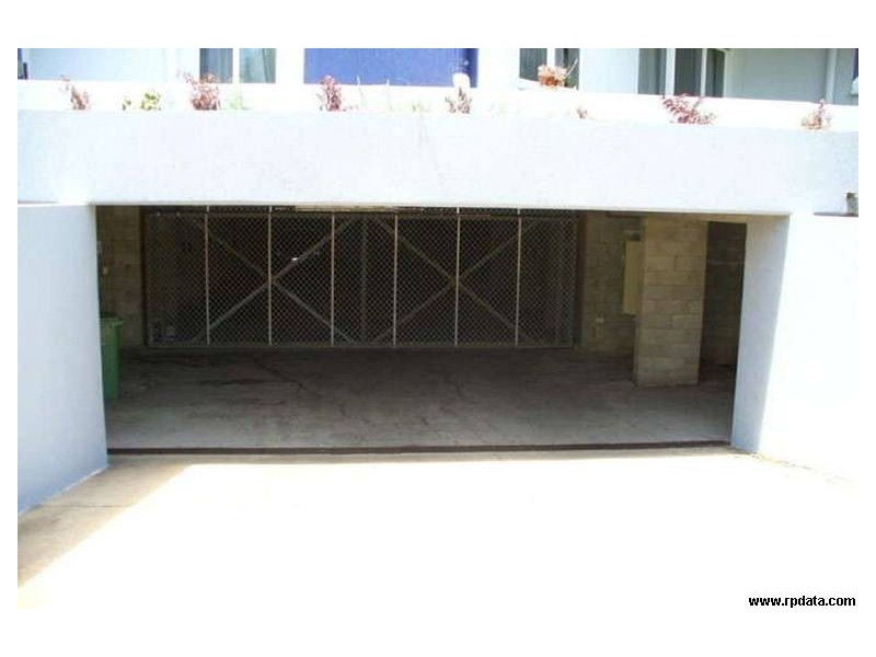 1/4  PRUDHOE STREET, East Mackay QLD 4740