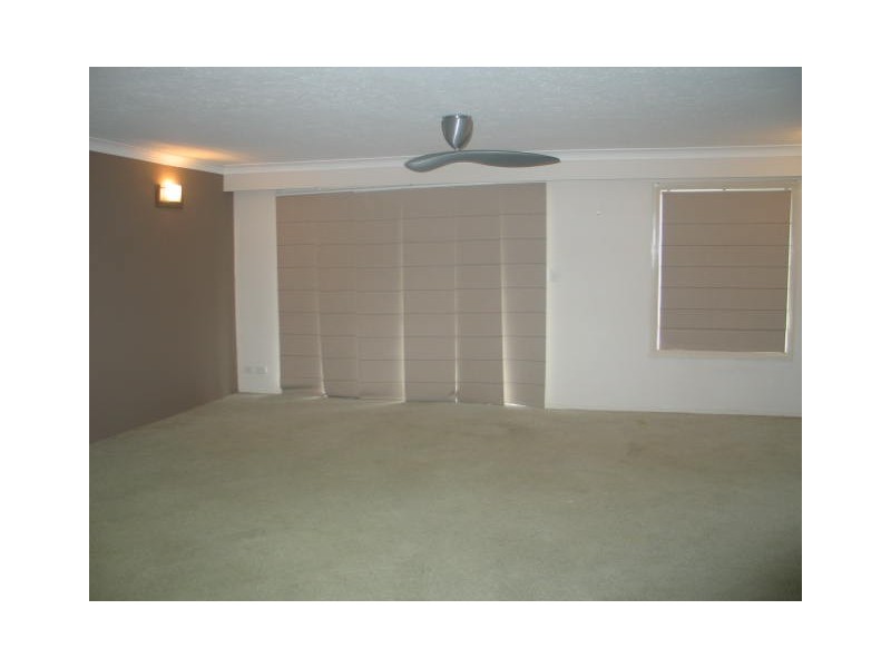 1/4  PRUDHOE STREET, East Mackay QLD 4740