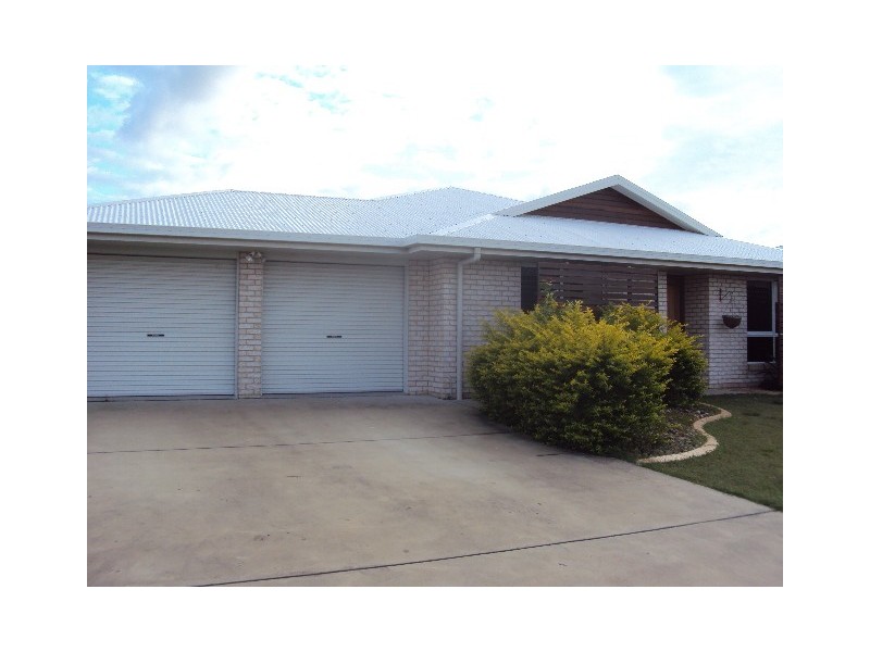 37 DEBBIESUE DRIVE, Mount Pleasant QLD 4740