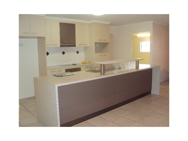 37 DEBBIESUE DRIVE, Mount Pleasant QLD 4740