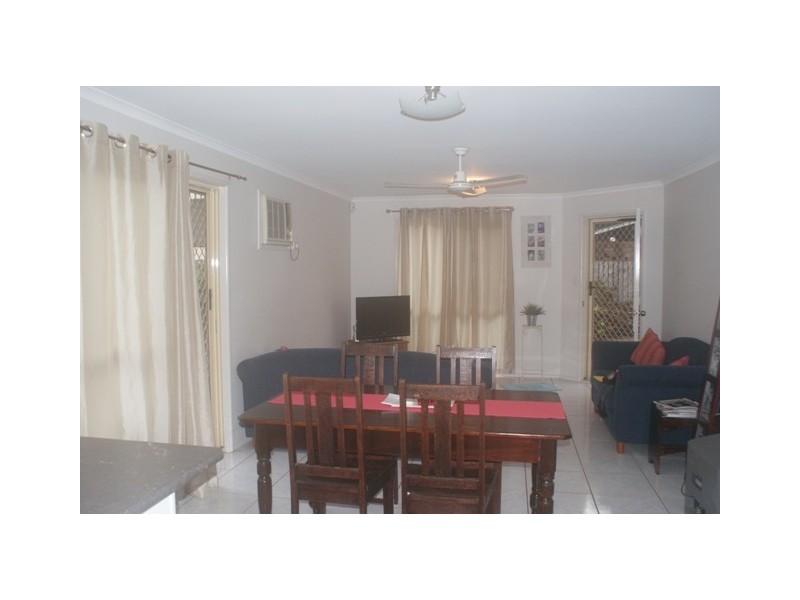 2/27 Romeo Street, Mackay QLD 4740