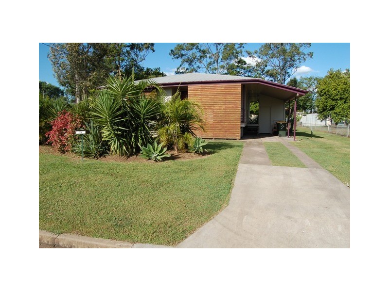 19 SHANNON, Dysart QLD 4745