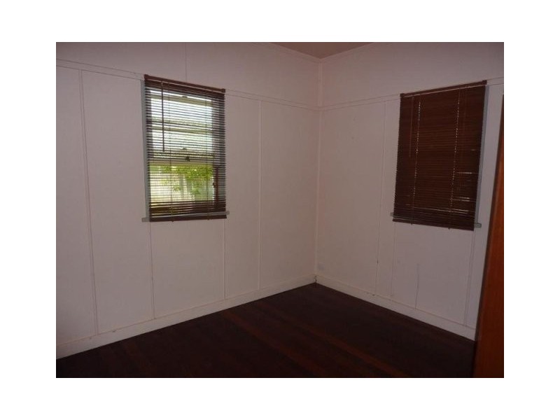 19 Creek Street, North Mackay QLD 4740