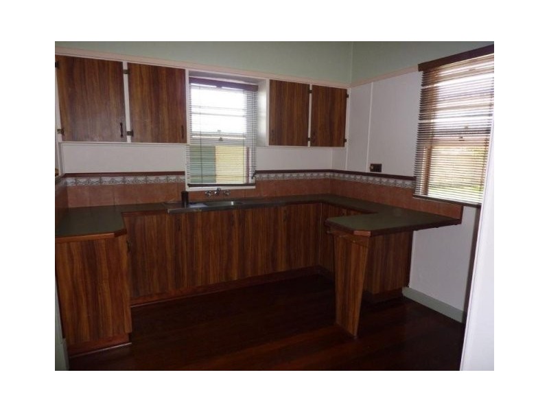 19 Creek Street, North Mackay QLD 4740