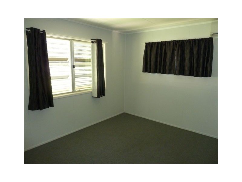 14 SCOTT STREET, Dysart QLD 4745