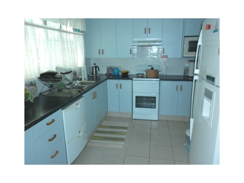 20 PERRY STREET, Dysart QLD 4745